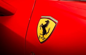 От гоночных автомобилей до элитных суперкаров: история бренда Ferrari