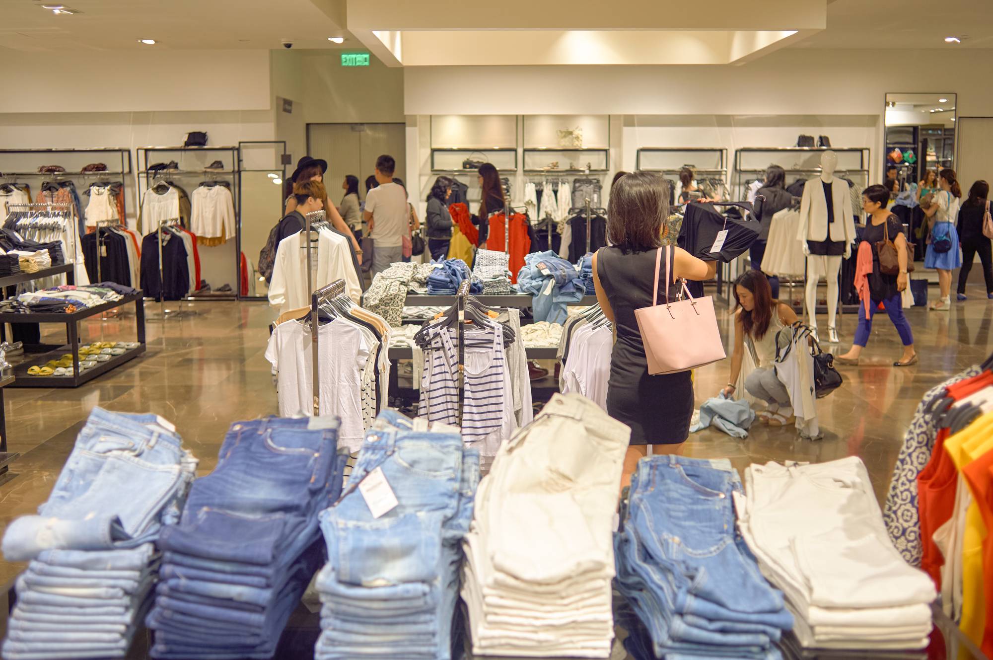 Владелец Zara и Massimo Dutti регистрирует еще восемь брендов в России