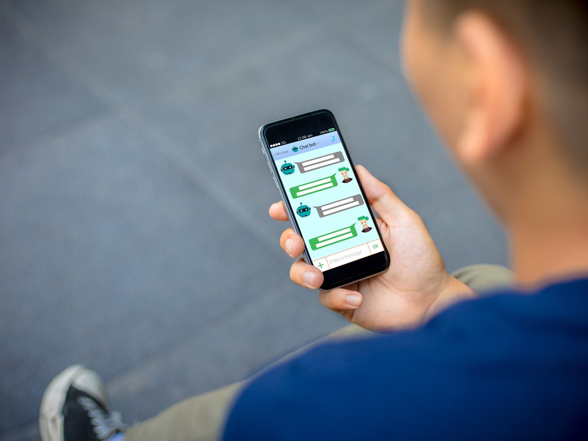 Пользователь создал чат-бота, который имитировал его умершую невесту. OpenAI потребовала его отключить