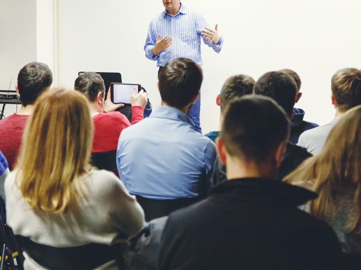 ProductStar запустит грантовую программу для студентов совместно с hh.ru и ведущими вузами России