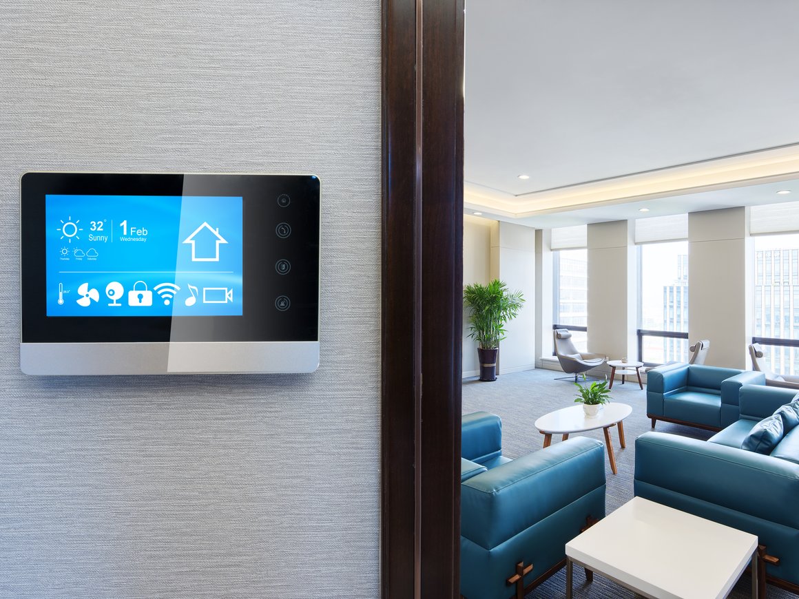 В 2023 году «умные» дома переведут на российские технологии