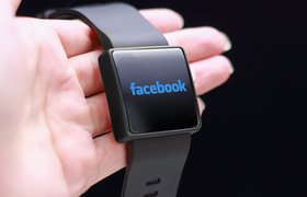Следующим летом Facebook собирается выпустить умные часы с двумя камерами и пульсометром