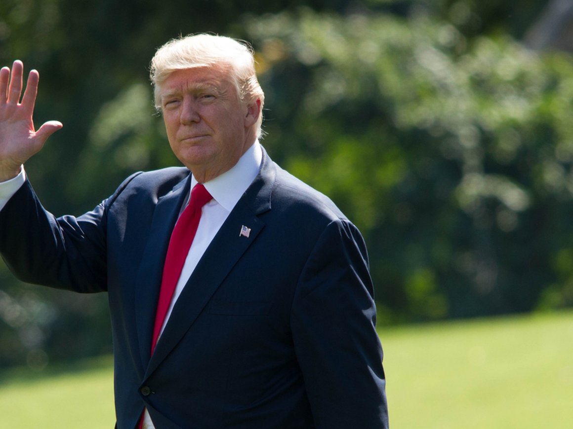 Дональд Трамп впервые за 25 лет не попал в список богатейших людей планеты