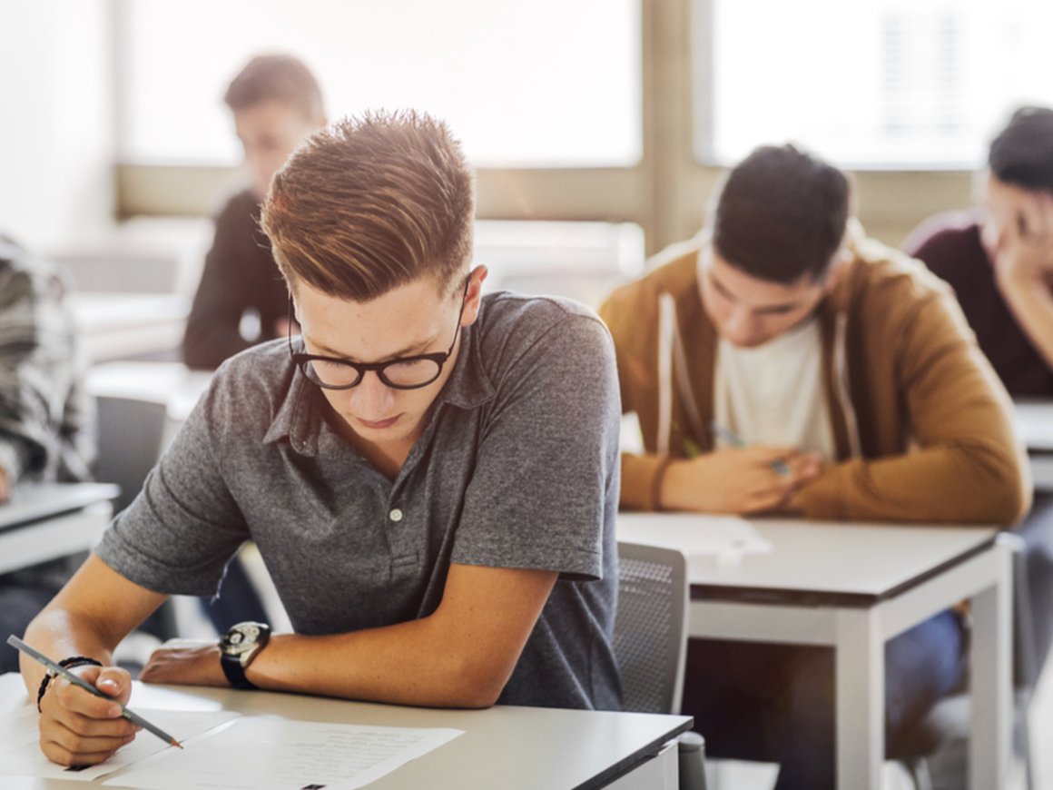 «Альфа-банк» бесплатно обучит студентов IT-архитектуре