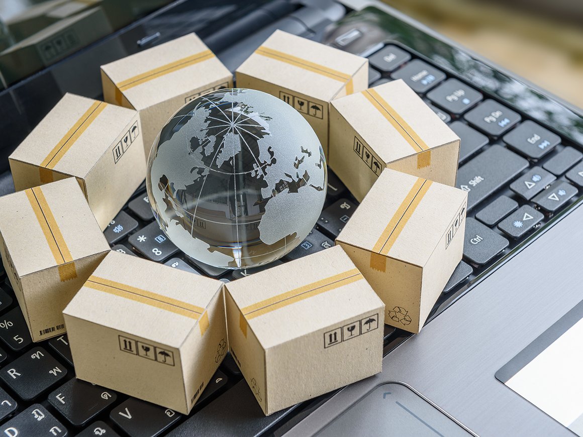 На платформе «Мой экспорт» обновился раздел с национальными магазинами РЭЦ на международных маркетплейсах