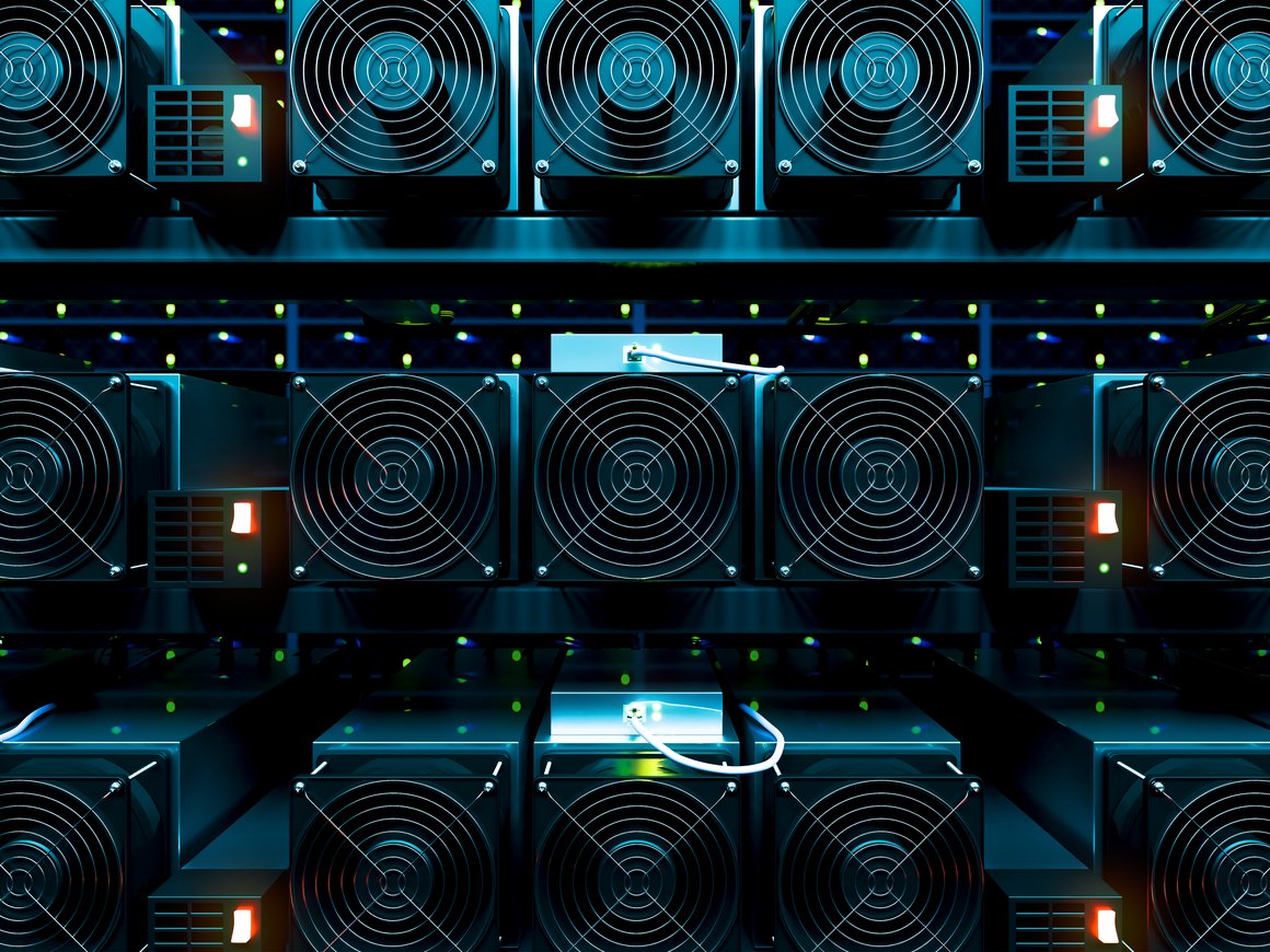 Майнеры в России стали резко закупаться машинами ASIC