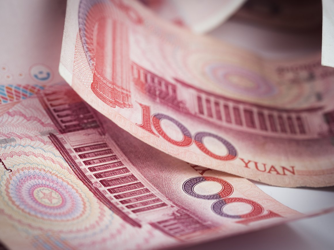 Сбербанк запустил переводы в китайских юанях по России по номеру счета