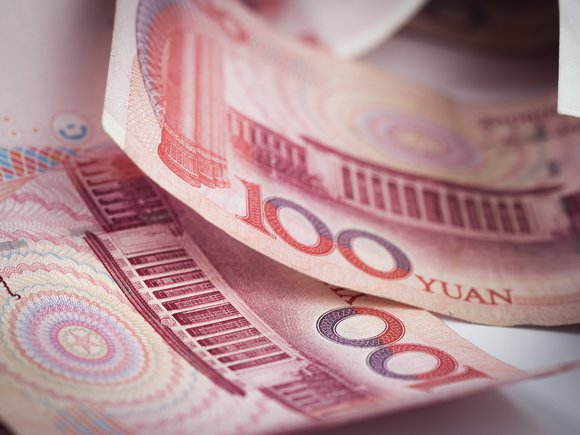 Сбербанк запустил переводы в китайских юанях по России по номеру счета