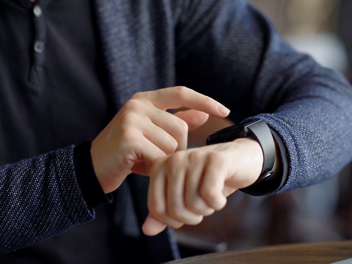 Абоненты «Мегафона» смогут писать и звонить на умные часы без подключения к смартфонам