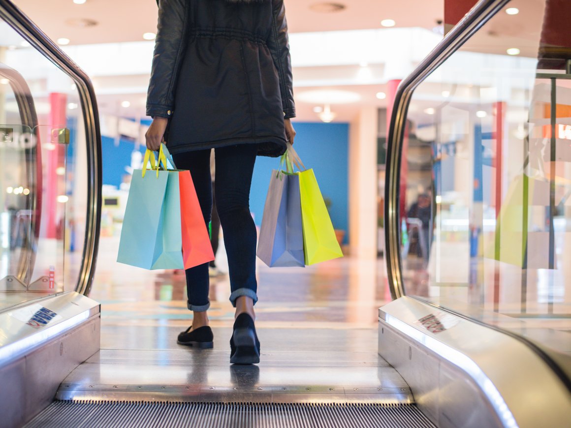 Торговые центры попросили компенсировать выпадающие доходы от введения QR-кодов