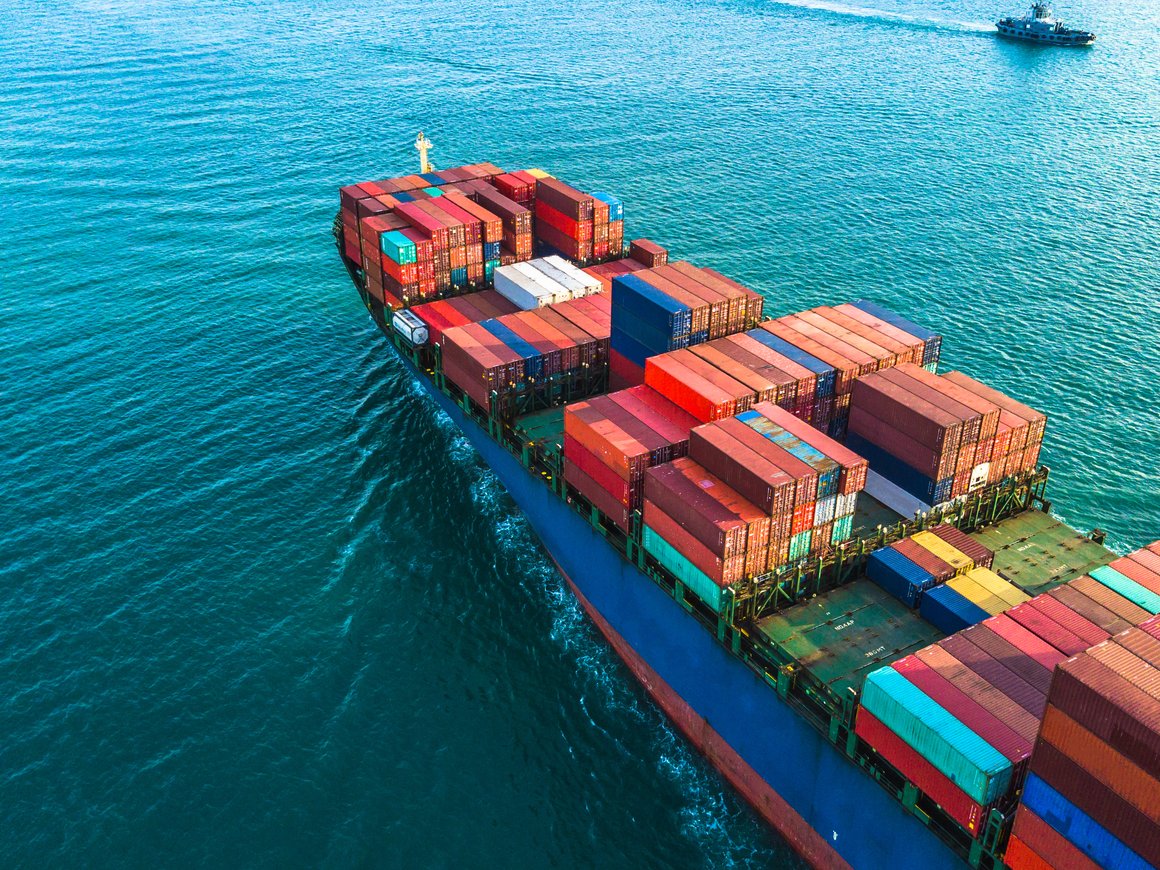 Как азиатский транспортный кризис трансформирует бизнес-модель шиппинговых стартапов