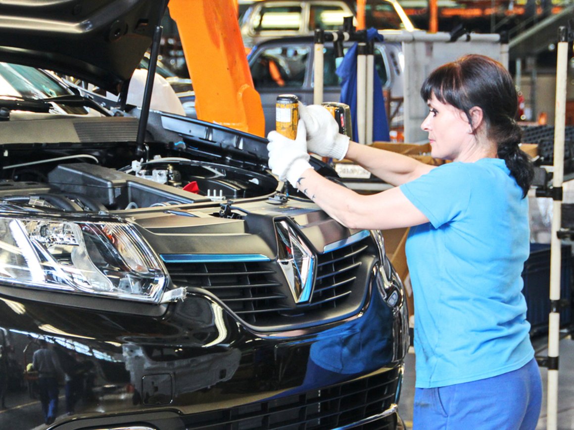 Половина россиян работают не по профессии — исследование