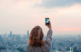 Новый аналог Instagram*: как работает фотодневник для друзей Retro