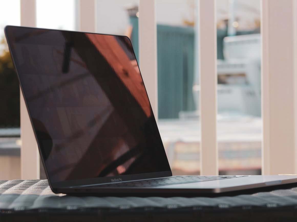 Николай Давыдов и братья Либерманы вложились в разработчика сайтов и приложений без кода WeLoveNoCode