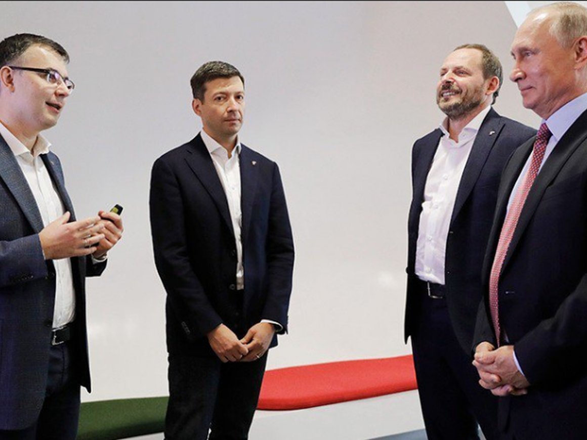 Путин приехал в «Яндекс». Вот что говорят об этом в соцсетях