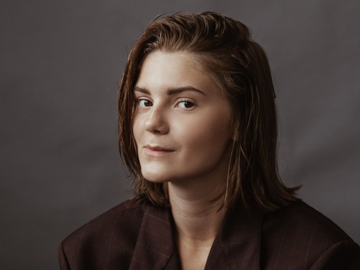 «Многих подкупает история о том, что я 14-летний дизайнер». Как российская школьница развивает свой бренд одежды