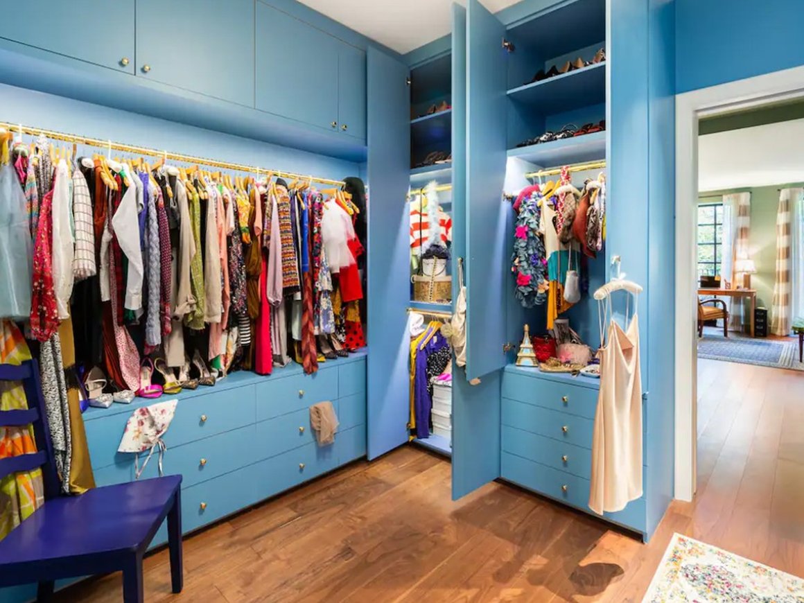 На Airbnb выставили точную копию квартиры Кэрри Брэдшоу из «Секса в большом городе»