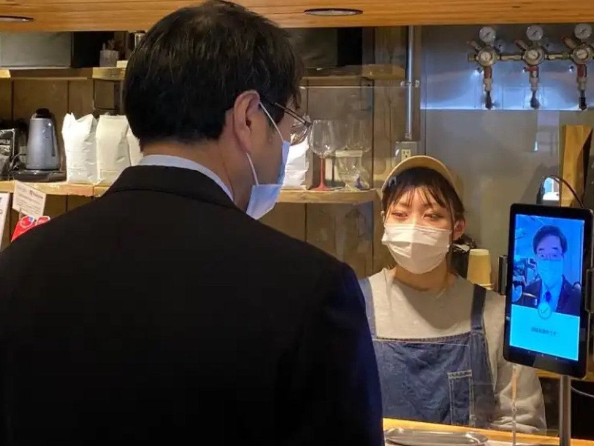 Ковид-адаптированную систему распознавания лиц протестируют в Японии