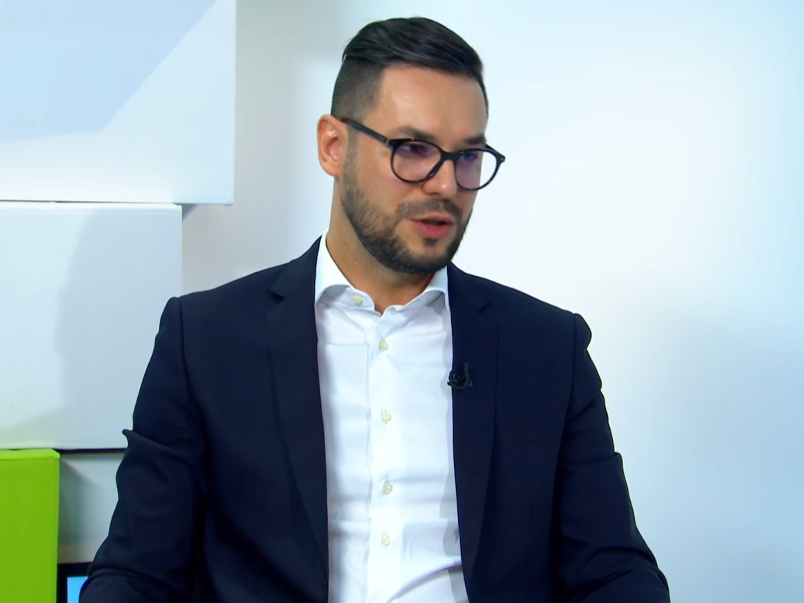 Главой оператора карт «Мир» станет Дмитрий Дубинин из Минцифры