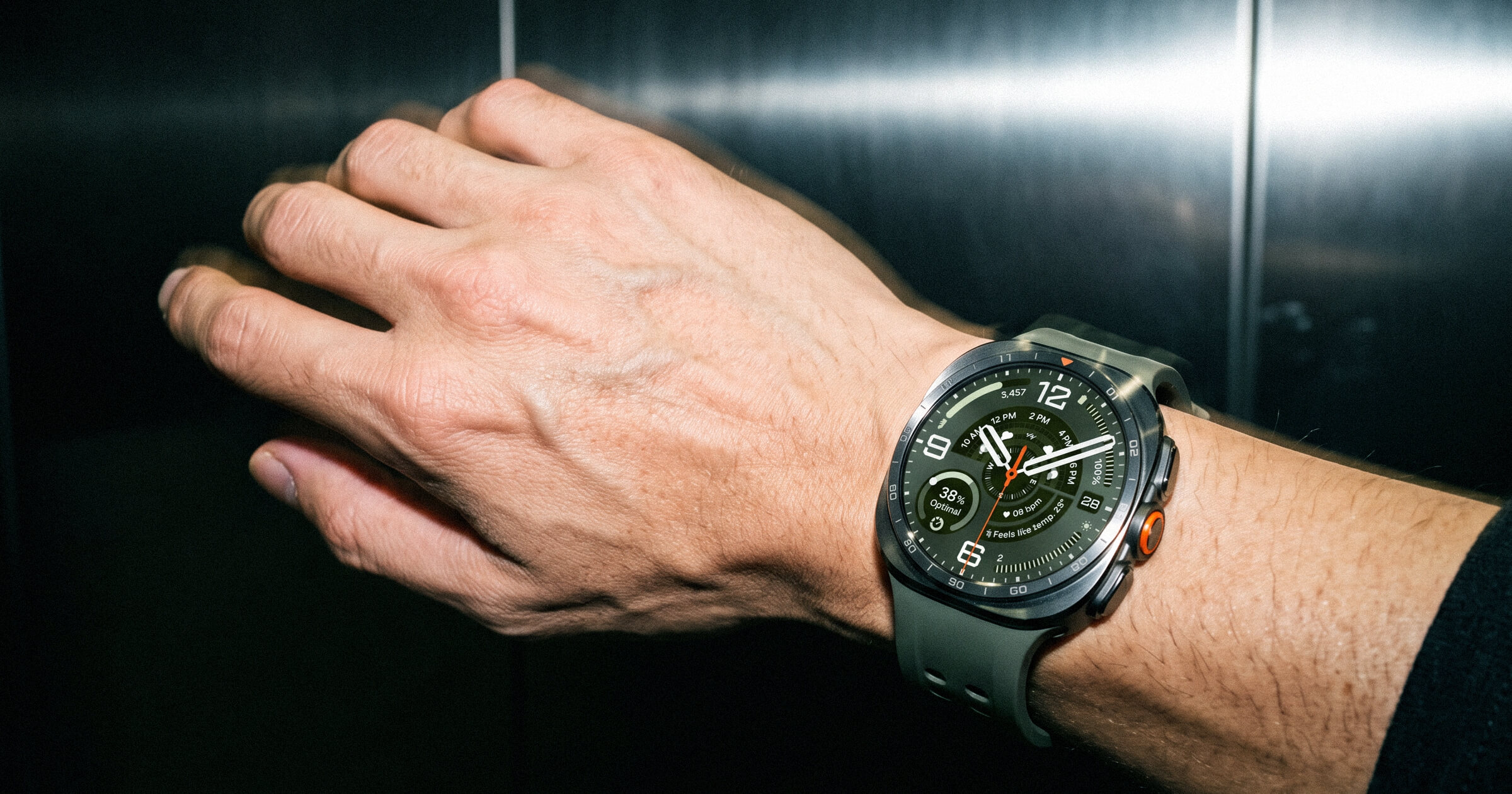 Пользователи Galaxy Watch пожаловались на ожоги от умных часов — в Samsung пока не признали проблему