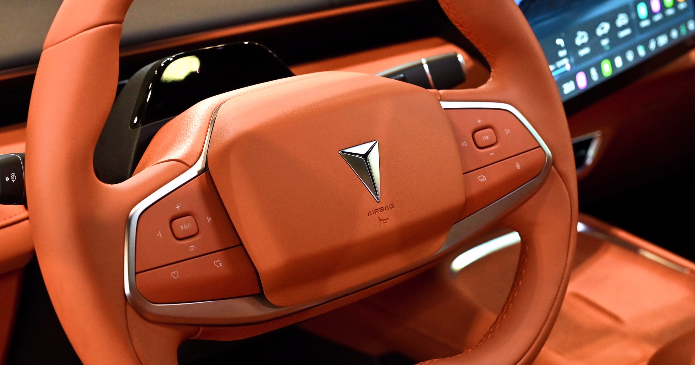 Changan раскрыл комплектацию автомобиля Deepal S07 для России — кроссовер будет доступен в пяти цветах