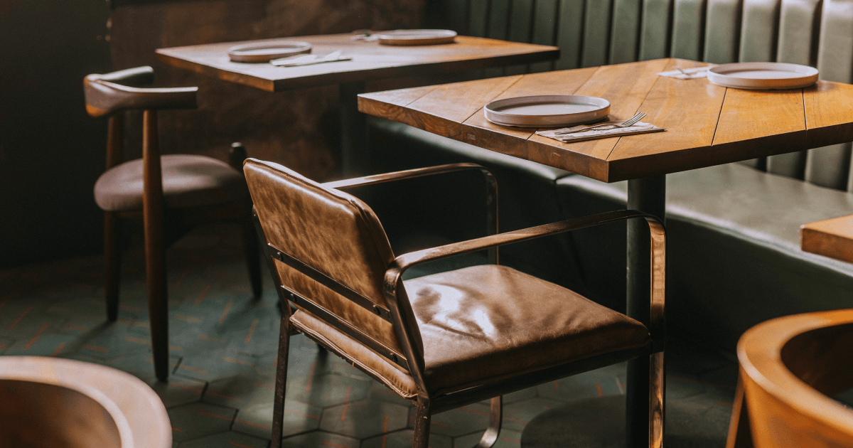 Сбои в работе мессенджеров бьют по ресторанному бизнесу: точки теряют 10–20 тыс. рублей в день