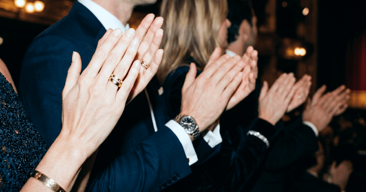 82% россиян считают траты на культуру обязательными — в месяц на билеты уходит до 10 тыс. ₽