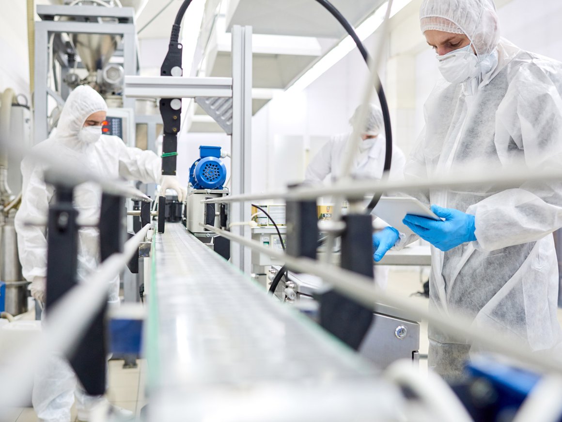 Гендиректор «Черноголовки» выкупил производителя спортпита и БАДов Cybermass