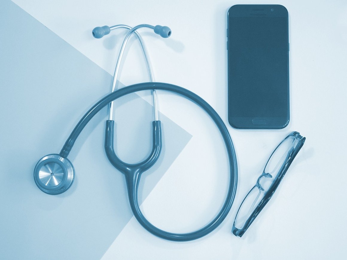 JAMA: ChatGPT превзошел врачей в вопросах о здоровье в 79% случаев