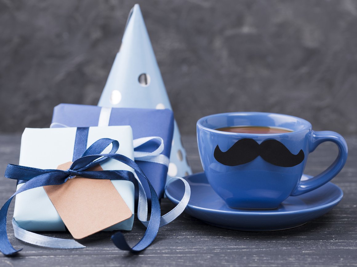 Топ лучших идей для новогоднего подарка начальнику в 2025 году