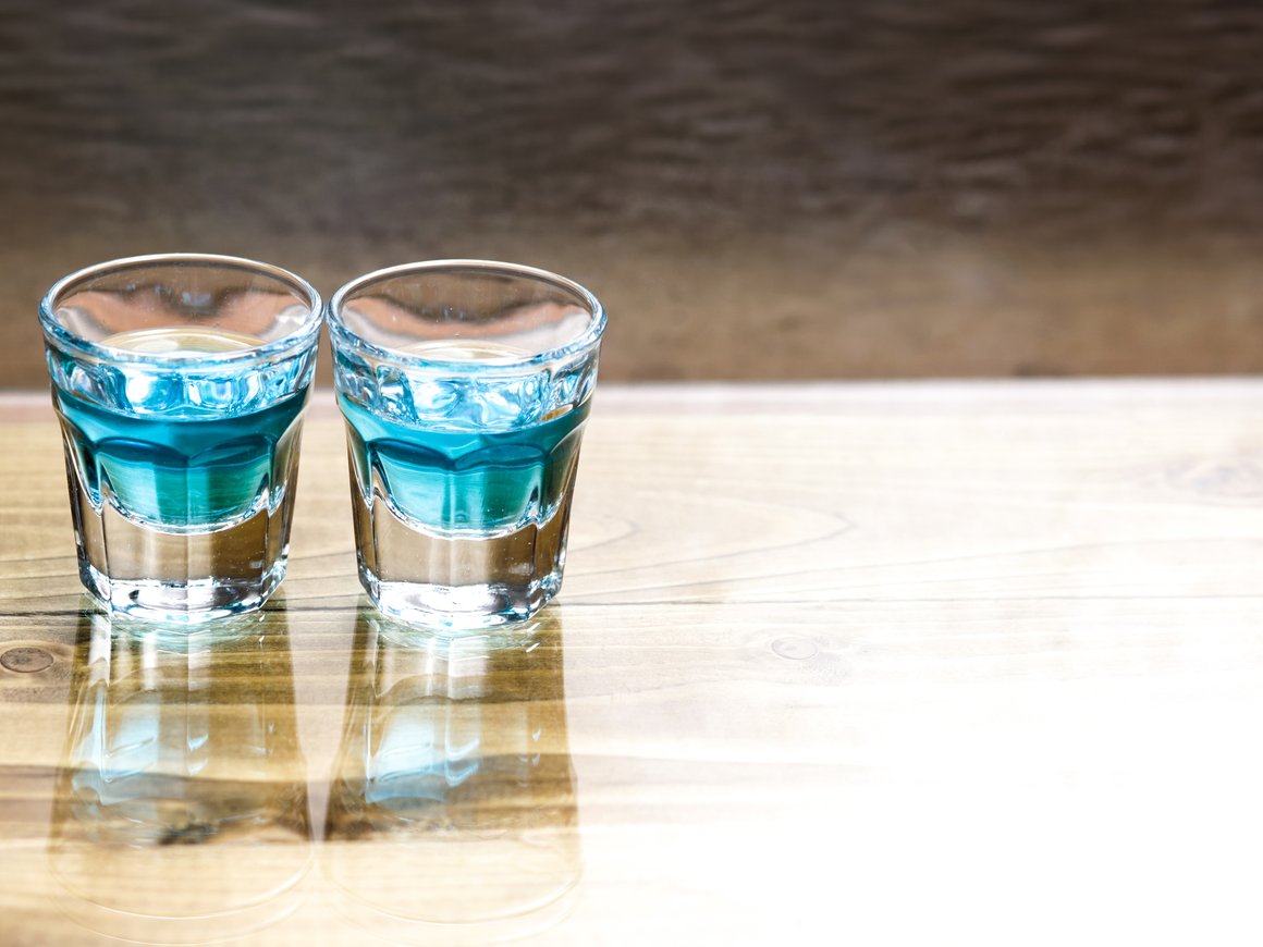 В России зарегистрировали бренд луганской водки на украинском языке «Горiлка Менделєєв»