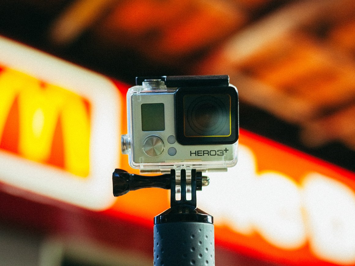 «Макдоналдс» начал тестировать решение с распознаванием лиц для контроля температуры гостей