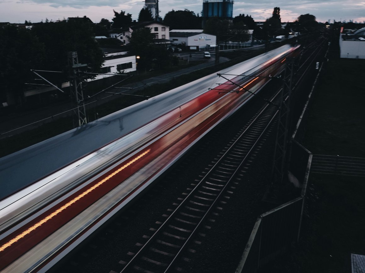 РЖД запустили первую в России беспилотную «Ласточку»