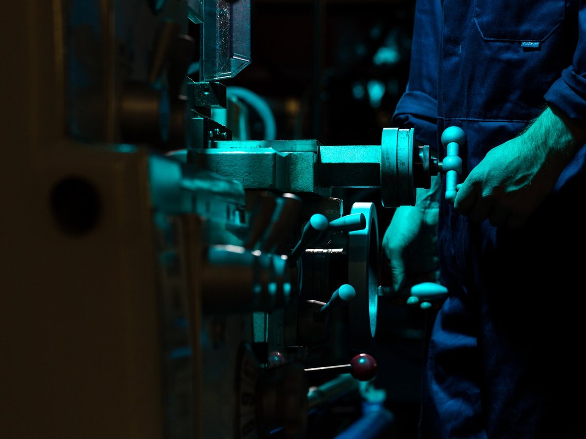 Цифра на заводе: какие технологии на производстве обеспечат лидерство в ближайшем будущем