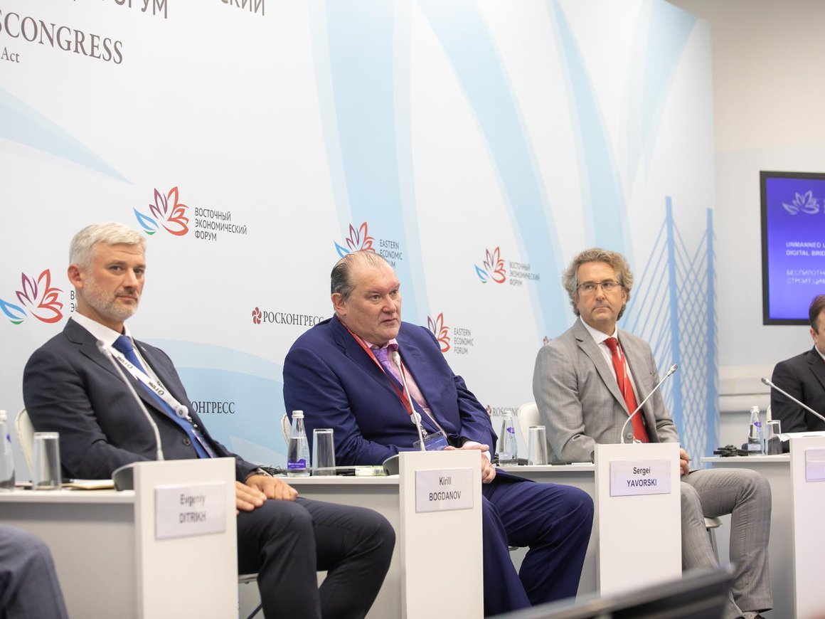 В 2022 году на трассе М-11 «Нева» начнется тестирование беспилотных грузовиков