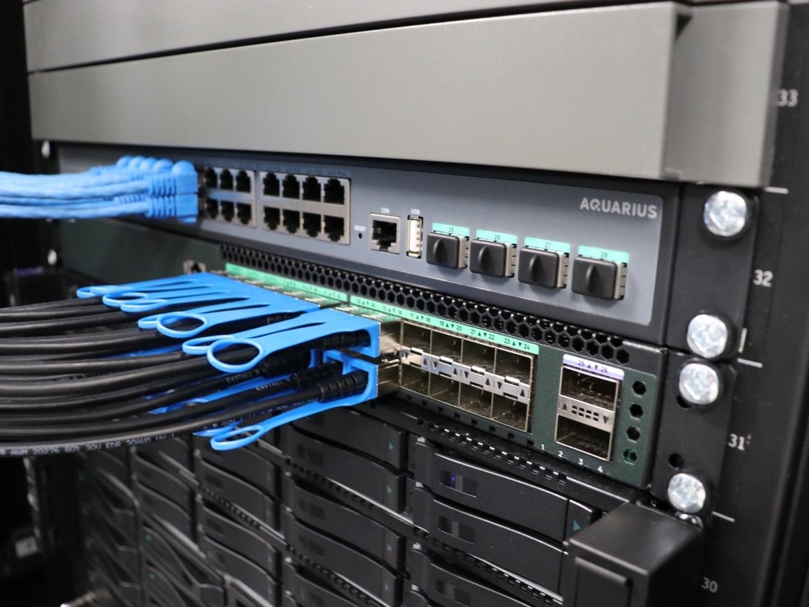 «Аквариус» начнет поставки серверов во Вьетнам с 2025 года
