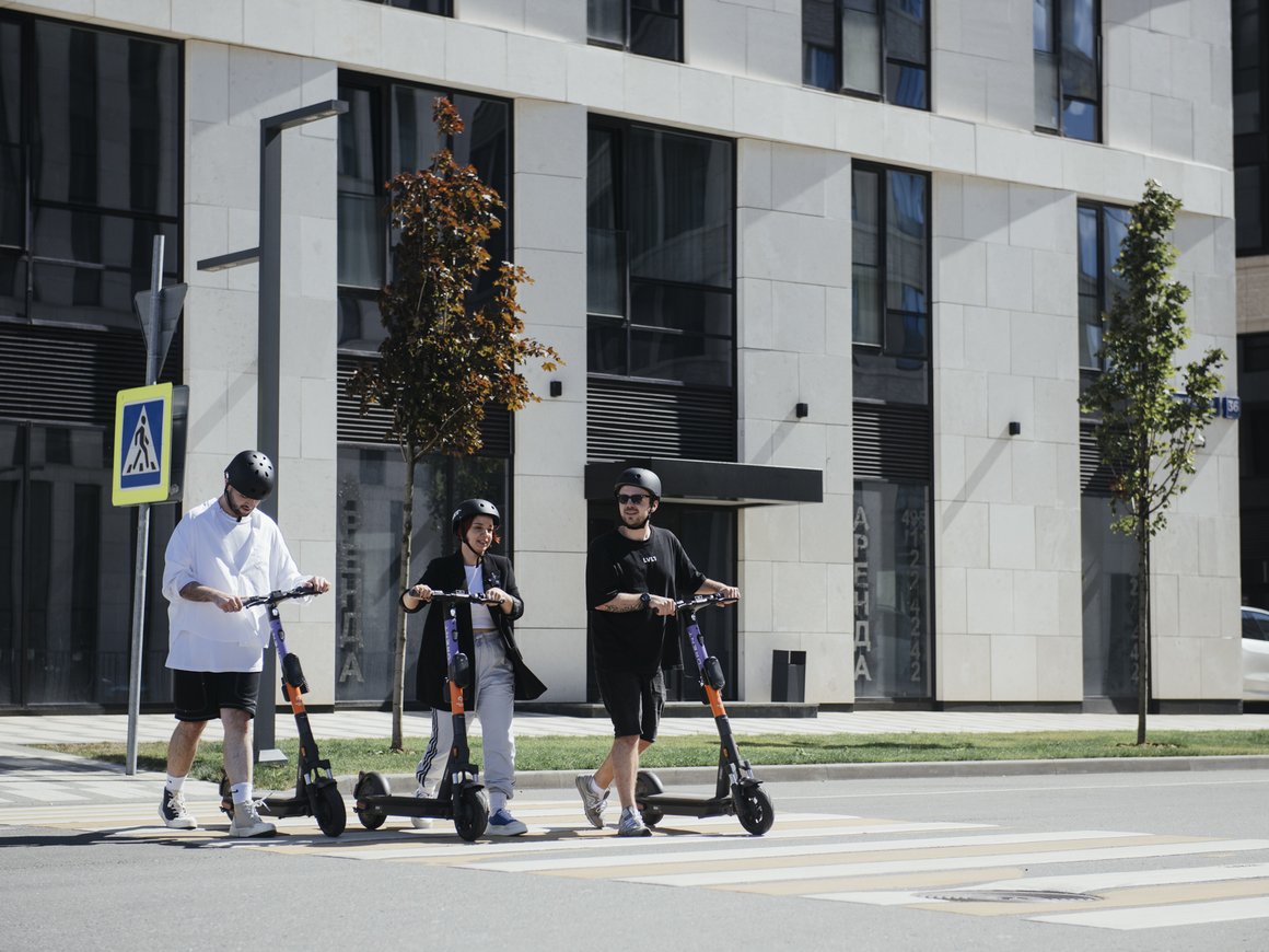 «Самокаты — это карманное такси»: основатели Urent о тренде на кикшеринг в России, скандалах и новом законе