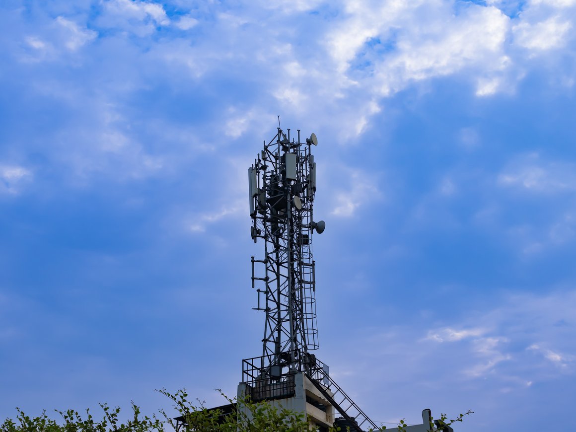 Российские операторы предупредили о повышении цен на связь в 2023 году