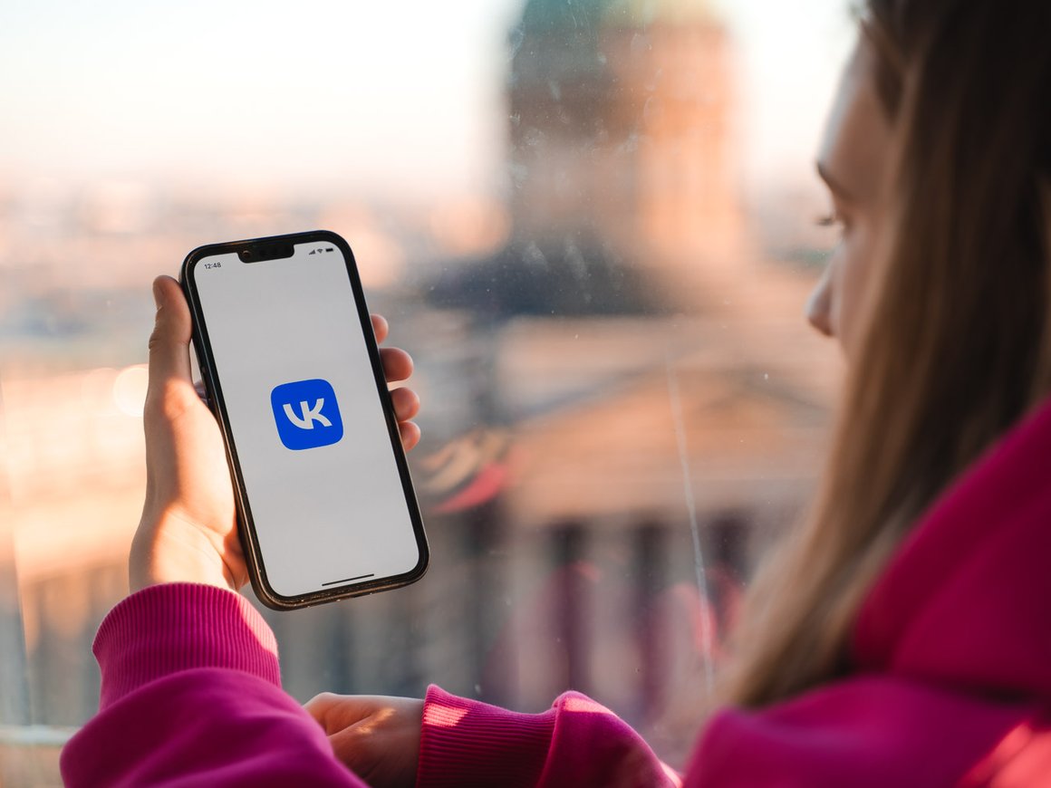 «ВКонтакте» добавила новые фильтры и обновила дизайн фоторедактора