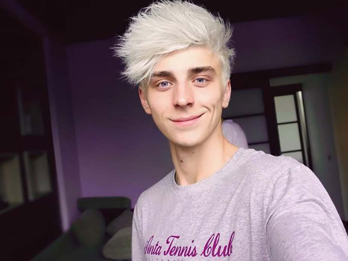 Блогер Влад Бумага обанкротит компанию по производству снеков