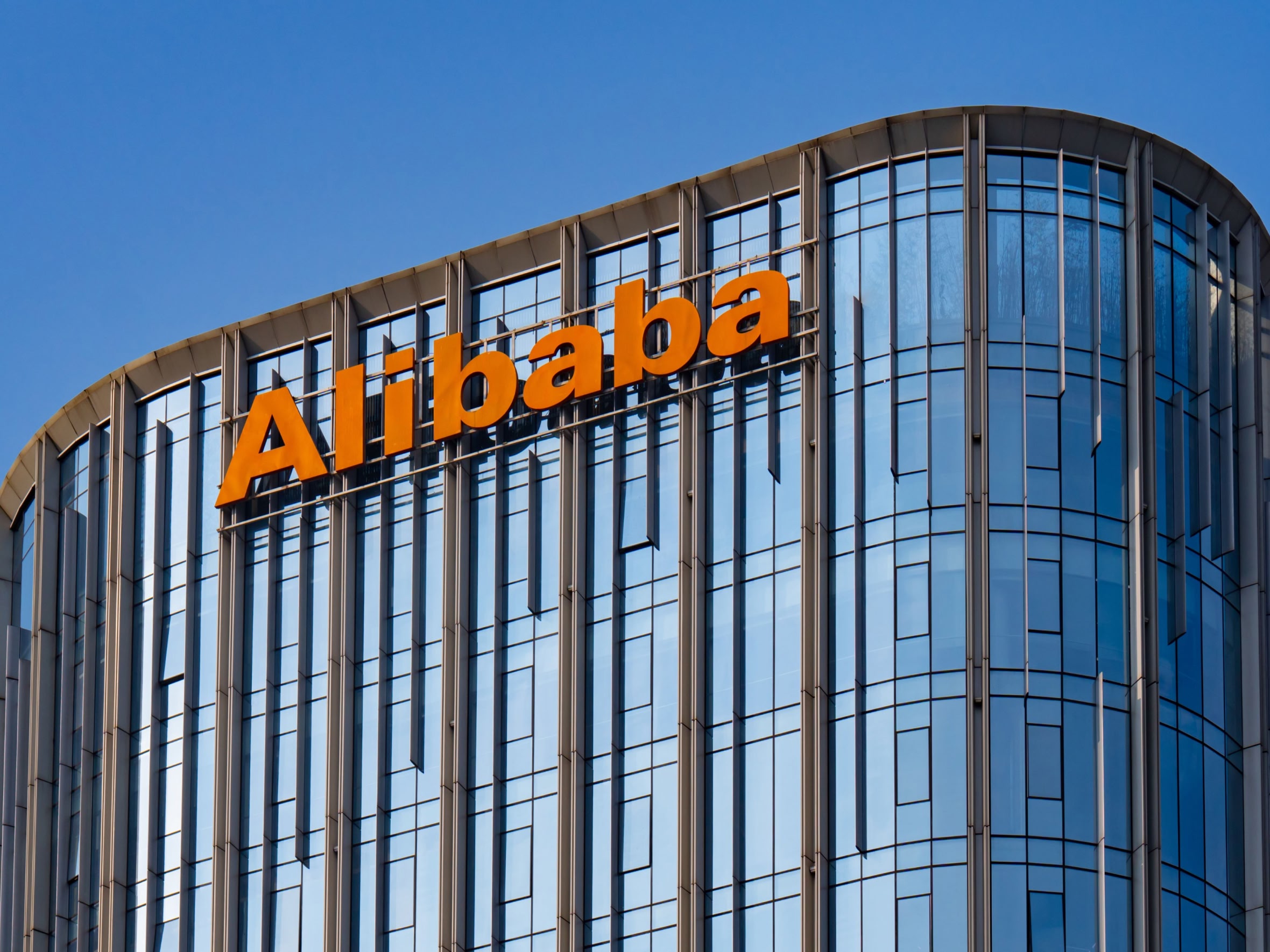Alibaba представила ИИ-модель Qwen3.8-Max — нейросеть бросает вызов Claude от Anthropic