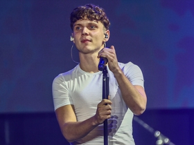 Яндекс Музыка подвела музыкальные итоги 2025-го: в топе — Ваня Дмитриенко, «Бонд с кнопкой», тёмный принц