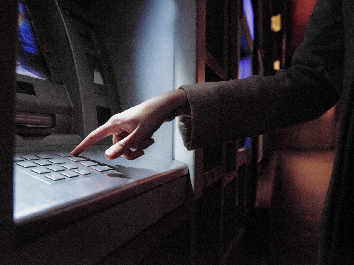 1,6 млрд ₽ мошенники украли с новым трояном для Android — программа нацелена на клиентов российских банков