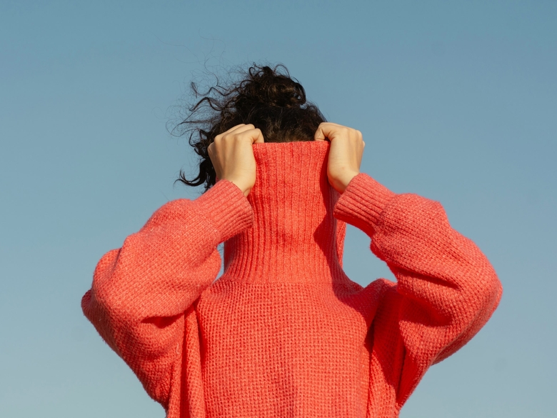 Минцифры откажется от входа на «Госуслуги» по SMS — авторизация возможна через мессенджер Max и биометрию