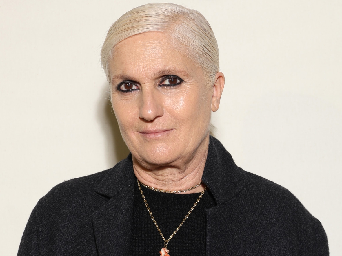 После девяти лет в Dior: Мария Грация Кьюри стала новым креативным директором Fendi — там она начинала карьеру