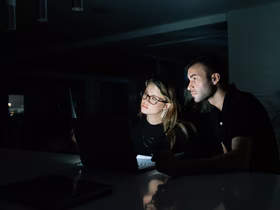 Годовой лимит сверхурочных удвоят: власти разрешат перерабатывать до 240 часов — но только за дополнительную плату