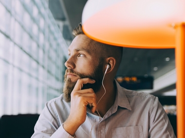 Компании в России готовы повысить зарплаты до 10% в 2026-м: наибольшая индексация ждёт рабочих и массовый персонал