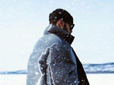 Только 32% жителей России довольны 12-дневными новогодними праздниками — почти половина хотела бы их сократить