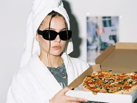 Экономия — до 80 часов в год: в 2025-м россияне сделали 260 млн заказов в «Самокате», и обычно это базовые продукты