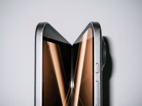 iPhone Ultra